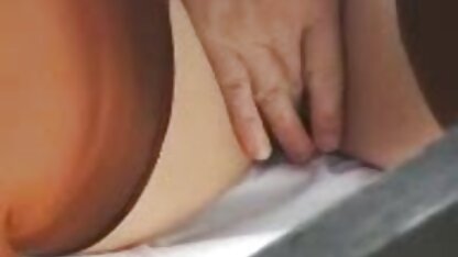 Nóng videos sex nhat ban thủ dâm trước mặt các camera.